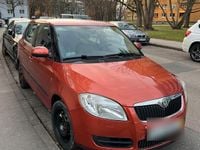 Gebraucht Skoda Fabia 74 PS (54 kW) 2009 Orange Limousine