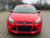 Gebraucht Ford Focus Champions Edition 150 PS (110 kW) 2012 Rot Limousine