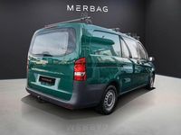 Gebraucht Mercedes Vito 88 PS (64 kW) 2018 Orchidgrün Van