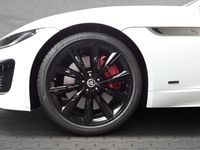 Gebraucht Jaguar F-Type R 575 PS (422 kW) 2023 Fuji white Cabrio