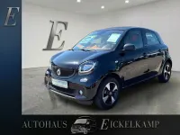 Gebraucht Smart ForFour 90 PS (66 kW) 2019 Schwarz Kleinwagen