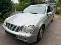 Gebraucht Mercedes C220 Elegance 143 PS (105 kW) 2003 Silber Limousine