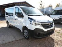 Gebraucht Renault Trafic Life 120 PS (88 kW) 2020 Gletscherweiss Van / Kleinbus