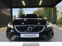 Gebraucht Volvo V40 R-Design 190 PS (139 kW) 2018 Schwarz metallic Limousine