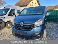 Gebraucht Renault Trafic Expression 125 PS (91 kW) 2017 Blau Van / Kleinbus