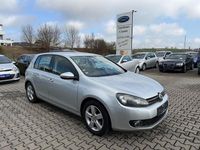 Gebraucht VW Golf VII 105 PS (77 kW) 2012 Silber Limousine