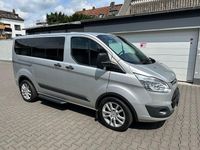 Gebraucht Ford Tourneo 170 PS (125 kW) 2017 Silber Van / Kleinbus