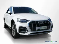 Gebraucht Audi Q5 Advanced 204 PS (150 kW) 2023 Gletscherweiß SUV