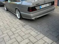 Gebraucht Mercedes E280 197 PS (144 kW) 1993 Grau Limousine