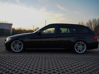 Gebraucht BMW 335 Shadowline 306 PS (225 kW) 2011 Schwarz Kombi