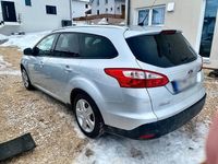 Gebraucht Ford Focus Titanium 125 PS (91 kW) 2011 Silber Kombi