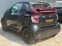 Gebraucht Smart ForTwo Cabrio Basis 71 PS (52 kW) 2017 Schwarz Cabrio