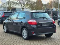 Gebraucht Toyota Auris Life+ 132 PS (97 kW) 2010 Violet Limousine