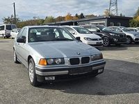 Gebraucht BMW 318 116 PS (85 kW) 1997 Silber Limousine