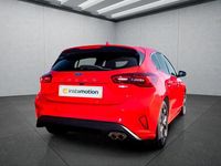 Gebraucht Ford Focus 155 PS (114 kW) 2023 Rot Limousine