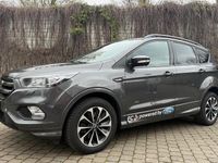 Gebraucht Ford Kuga ST 182 PS (133 kW) 2017 Grau SUV