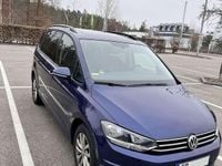 Gebraucht VW Touran Comfortline 150 PS (110 kW) 2019 Blau Van / Kleinbus