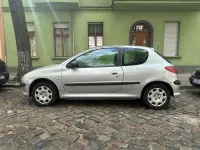 Używany Peugeot 206 60 KM (44 kW) 2004 Srebrny Hatchback