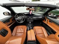 Gebraucht BMW 320 Cabriolet 184 PS (135 kW) 2010 Silber Cabrio