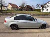 Gebraucht BMW 318 143 PS (105 kW) 2007 Silber Limousine