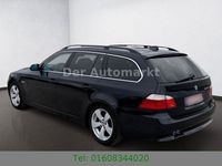 Second-hand BMW 525 197 CP (144 kW) 2007 Albastru Berlinǎ