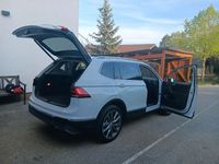 gebraucht VW Tiguan Allspace Highline 4Motion Pano 20 AHK