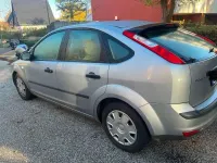 Gebraucht Ford Focus 90 PS (66 kW) 2005 Grau Limousine