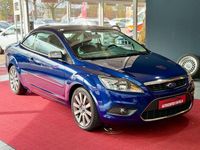 Gebraucht Ford Focus Cabriolet 145 PS (106 kW) 2009 Blau Cabrio