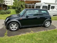 Used Mini ONE 90 HP (66 kW) 2002 Black Hatchback