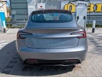 Gebraucht Tesla Model 3 RWD 208 kW (283 PS) 2025 Grau Limousine