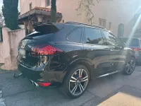 Gebraucht Porsche Cayenne Turbo 500 PS (367 kW) 2012 Schwarz SUV