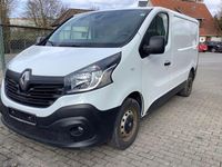 Second-hand Renault Trafic 95 CP (69 kW) 2017 Alb Monovolum
