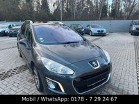 Gebraucht Peugeot 308 SW Allure 114 PS (83 kW) 2013 Grau Kombi