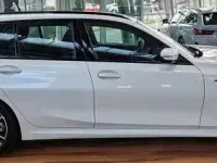 Gebraucht BMW 330 M Sport 245 PS (180 kW) 2024 Weiß Limousine