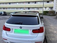 Gebraucht BMW 320 184 PS (135 kW) 2014 Weiß Kombi