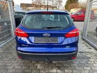 Gebraucht Ford Focus Trend 125 PS (91 kW) 2015 Blau Kombi