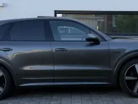 Brugt Porsche Cayenne 470 HK (345 kW) 2023 Grå SUV
