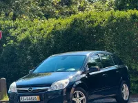 Gebraucht Opel Astra 90 PS (66 kW) 2009 Schwarz Kleinwagen