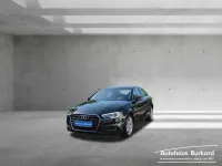 Gebraucht Audi A3 Design 116 PS (85 kW) 2019 Mythosschwarz metallic Limousine