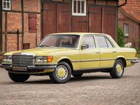 Gebraucht Mercedes E280 185 PS (136 kW) 1976 Gelb Limousine