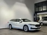 Gebraucht Skoda Superb 193 PS (141 kW) 2024 Purity (metallic) Kombi