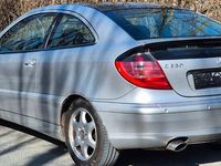 Gebraucht Mercedes C230 196 PS (144 kW) 2001 Silber Coupé