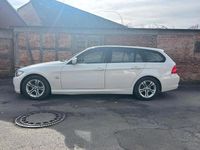 Gebraucht BMW 320 184 PS (135 kW) 2009 Weiß Kombi