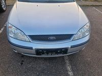 Gebraucht Ford Mondeo 145 PS (106 kW) 2002 Silber Kombi