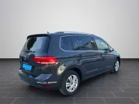 Gebraucht VW Touran Highline 150 PS (110 kW) 2022 Uranograu Van / Kleinbus