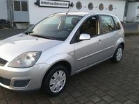 Gebraucht Ford Fiesta Style 80 PS (58 kW) 2008 Silber Limousine