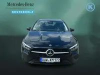 Gebraucht Mercedes A180 136 PS (100 kW) 2024 Unilack nachtschwarz Limousine