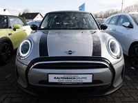 Gebraucht Mini Cooper Classic 136 PS (100 kW) 2023 Silber Kleinwagen