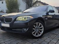 Gebraucht BMW 530 258 PS (189 kW) 2013 Grau Kombi