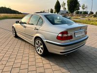 Second-hand BMW 330 231 CP (169 kW) 2000 Argintiu Berlinǎ